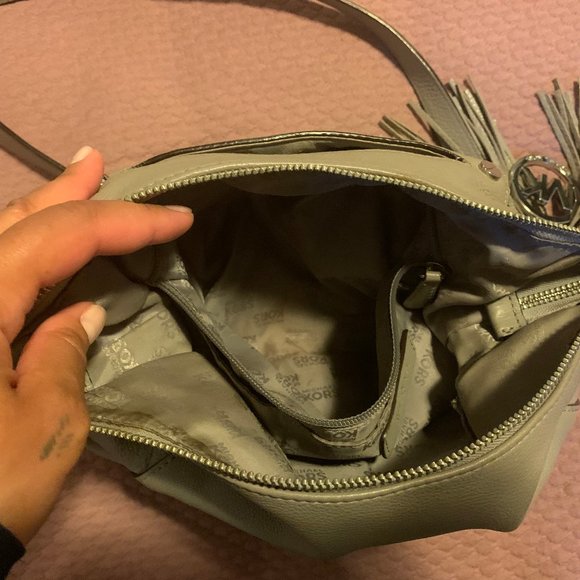 Michael Kors Grey Leather Bag - Picture 4 of 7